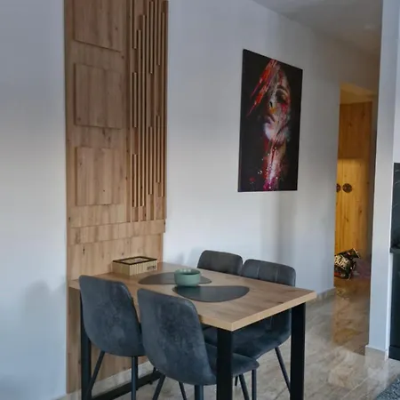 Four4 Апартаменты